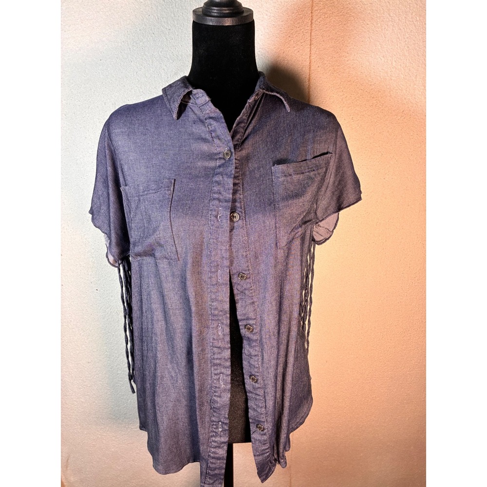 Merigold Kiss Fringe Shirt Women L Blue Excellent Western Boho Chambray Top